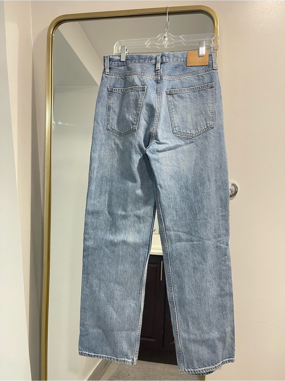Aritzia denim forum the 90’s iggy lo rise baggy size 27 light wash 31” - Picture 6 of 8